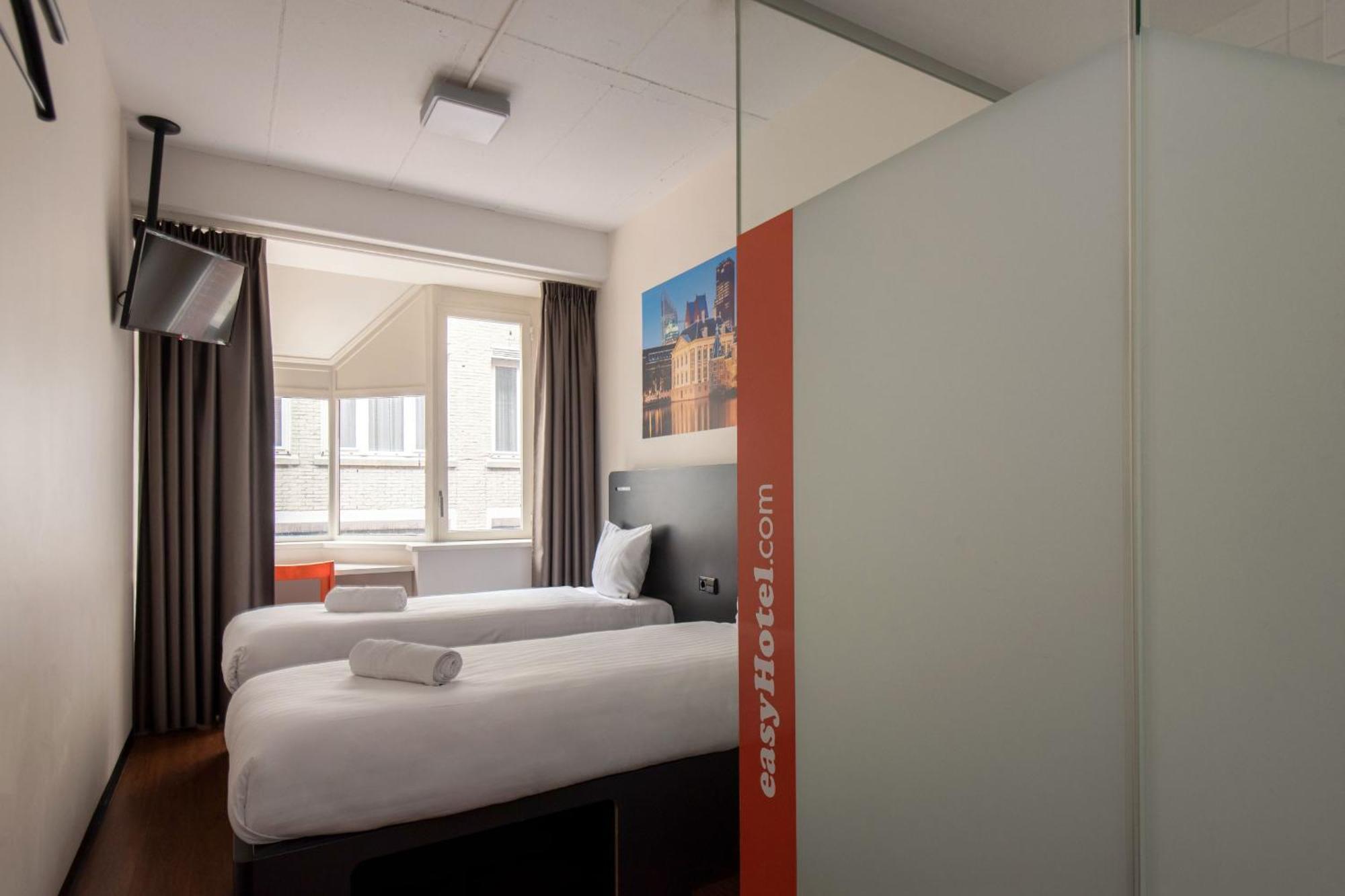 Easyhotel The Hague City Centre Экстерьер фото