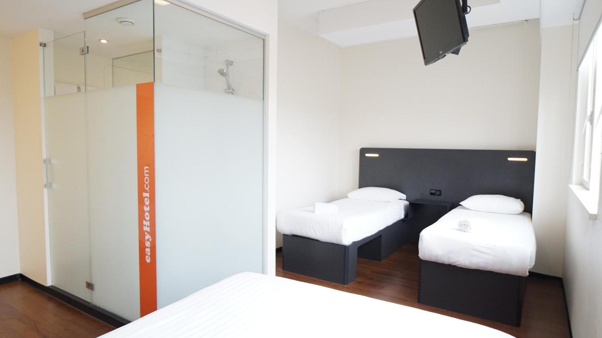 Easyhotel The Hague City Centre Экстерьер фото