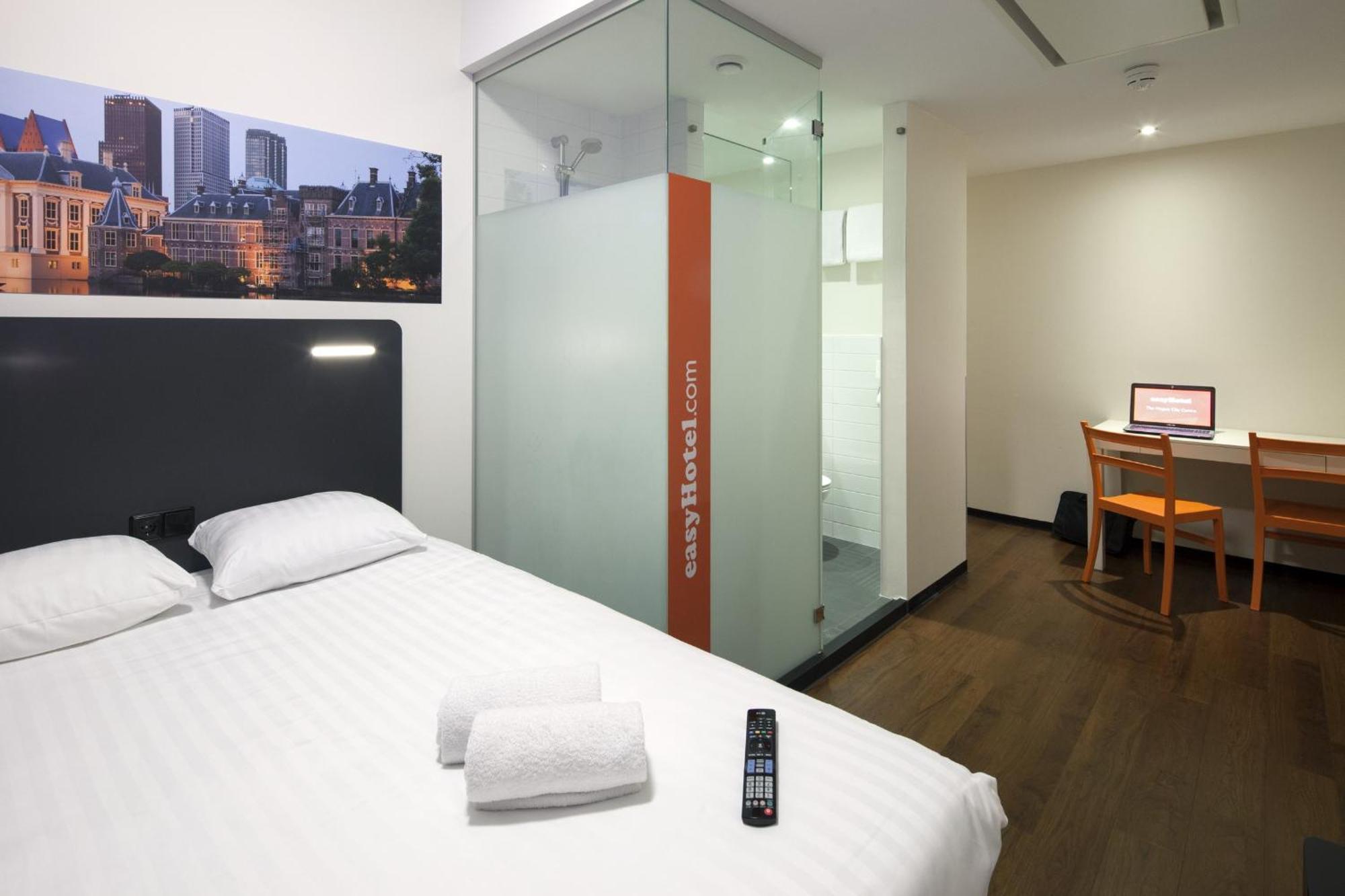 Easyhotel The Hague City Centre Экстерьер фото