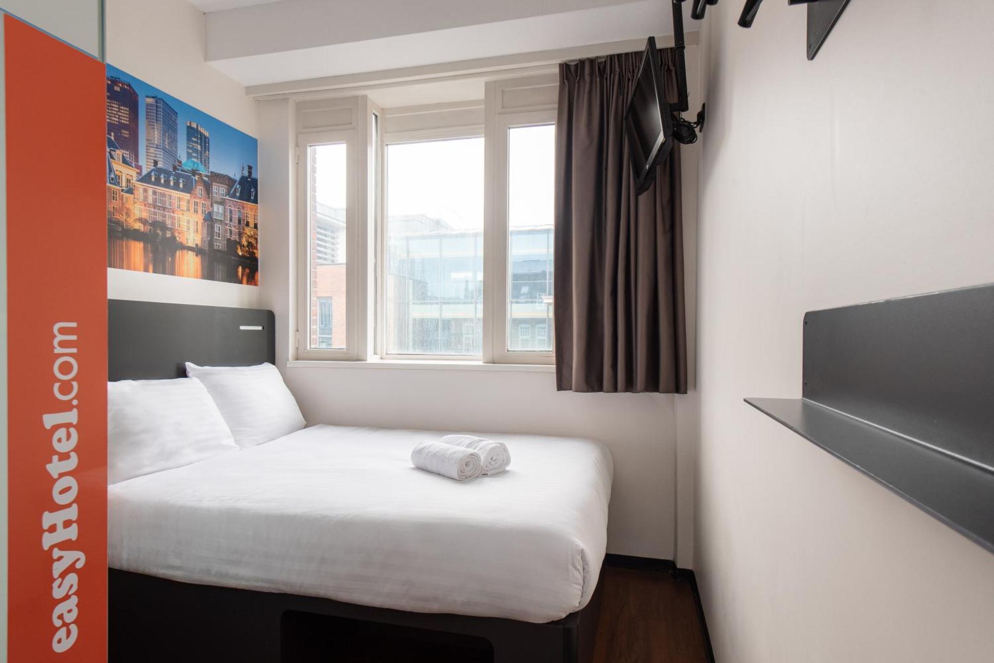 Easyhotel The Hague City Centre Экстерьер фото